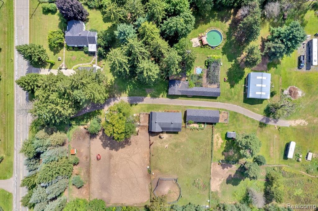 1381 Roods Lake Road, Lapeer, MI 48446 — Photo 35