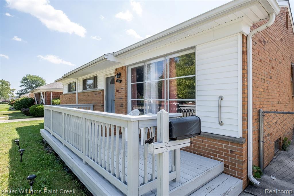 5134 Canterbury Lane, Warren, MI 48092 — Photo 4