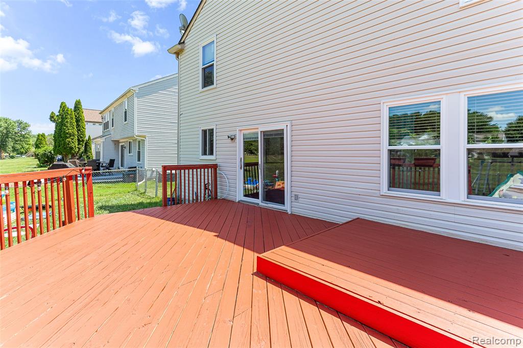 7921 Mallard Way, Ypsilanti, MI 48197 — Photo 29