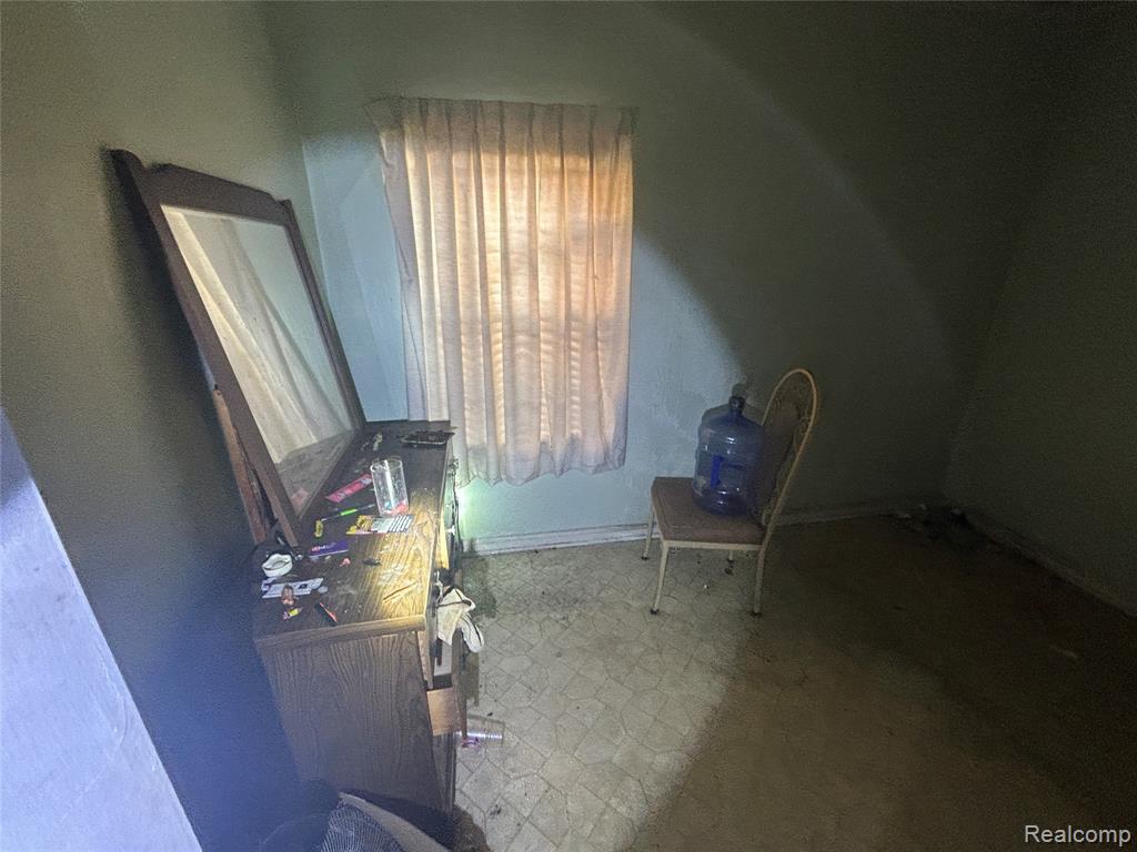 19332 Packard Street, Detroit, MI 48234 — Photo 24
