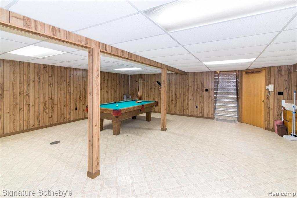 6279 WALKER Court, Troy, MI 48085 — Photo 42