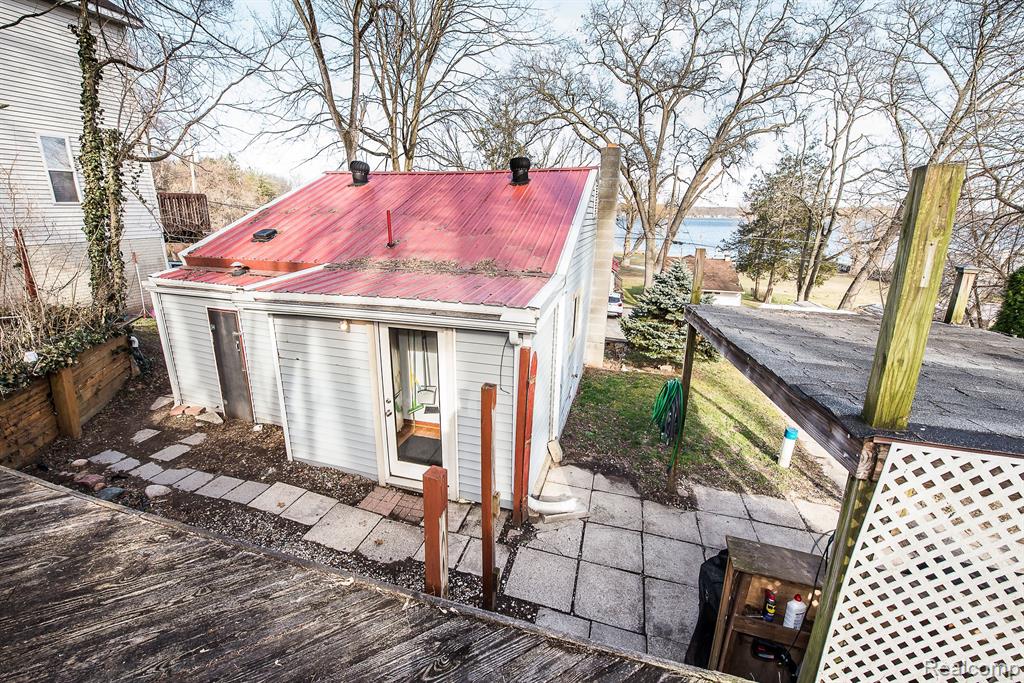 8128 Halfway Drive, Brighton, MI 48116 — Photo 4