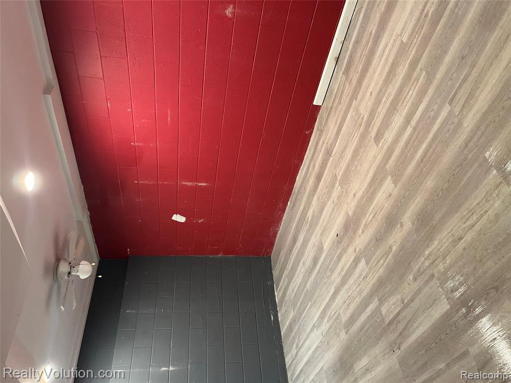 5885 Skyview Drive, Imlay City, MI 48444 — Photo 25