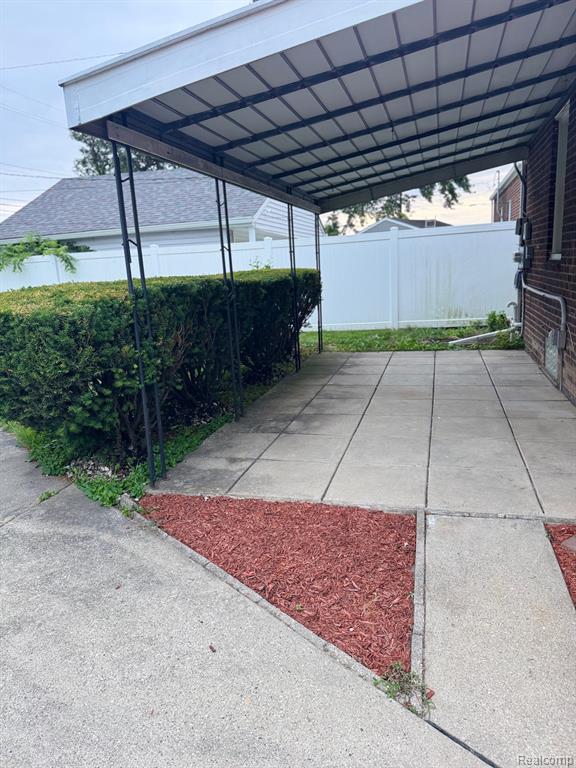 9873 Appleton, Redford, MI 48239 — Photo 18