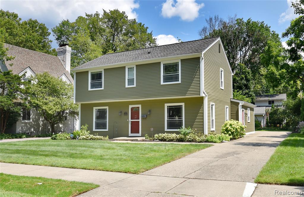 31690 Glencoe Drive, Beverly Hills, MI 48025 — front exterior