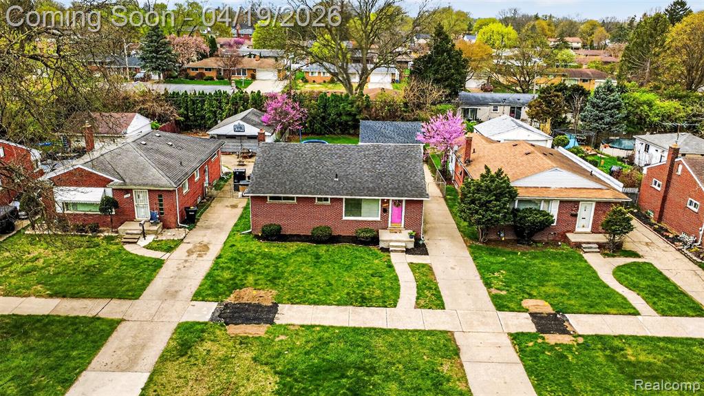 9075 W Parkway Street, Detroit, MI 48239 — Photo 41