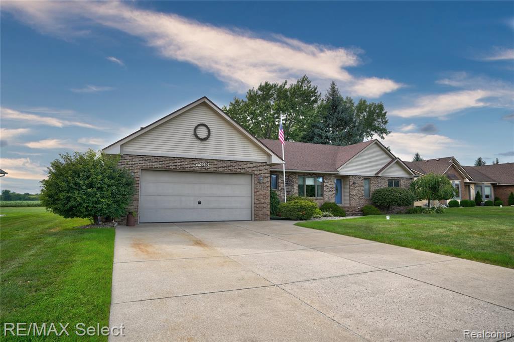 5293 Lin Hill Drive, Swartz Creek, MI 48473 — Photo 3