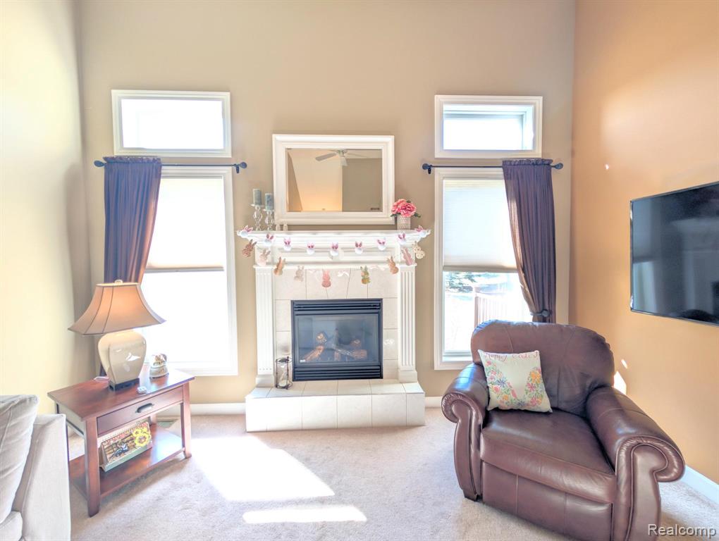 5441 Meadow Creek Court, Flint, MI 48532 — Photo 12