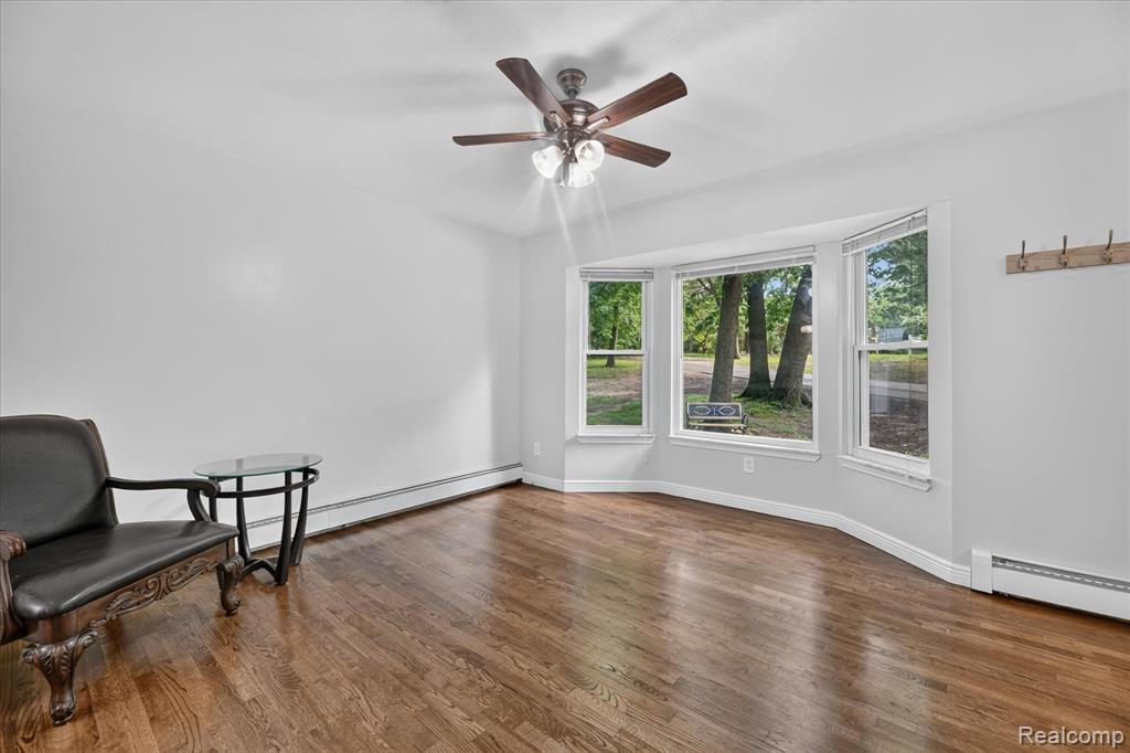 423 Sunset, White Lake, MI 48383 — Photo 14