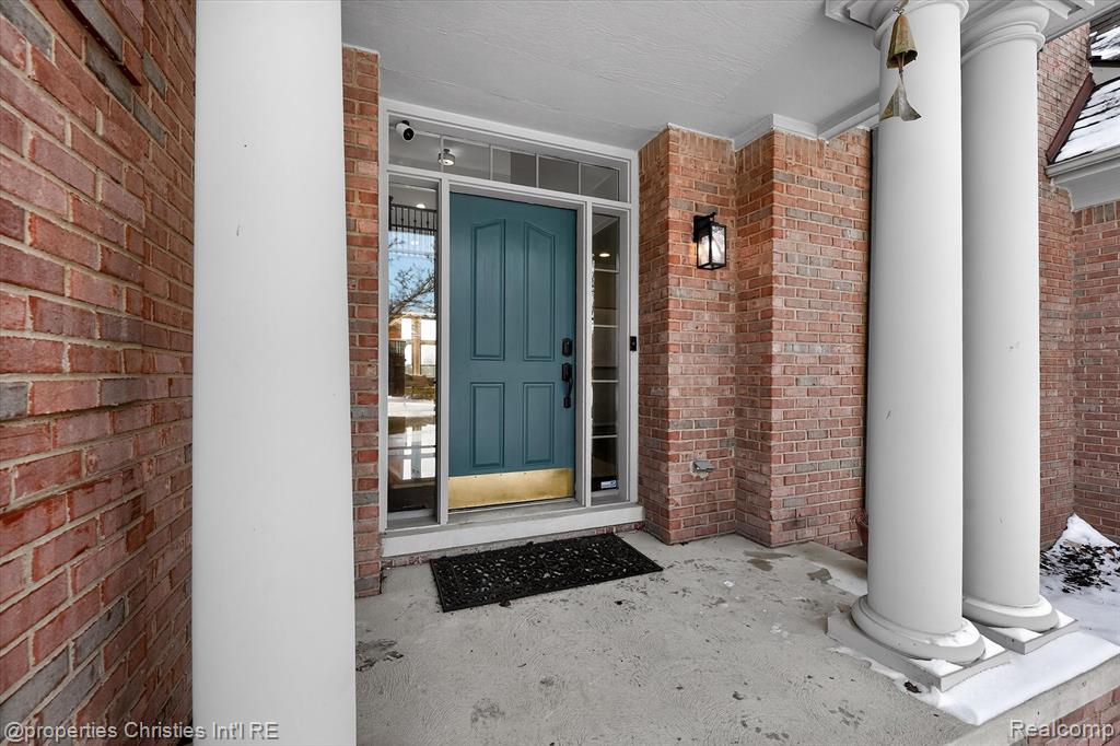 45653 TOURNAMENT Drive N, Northville, MI 48168 — Photo 4