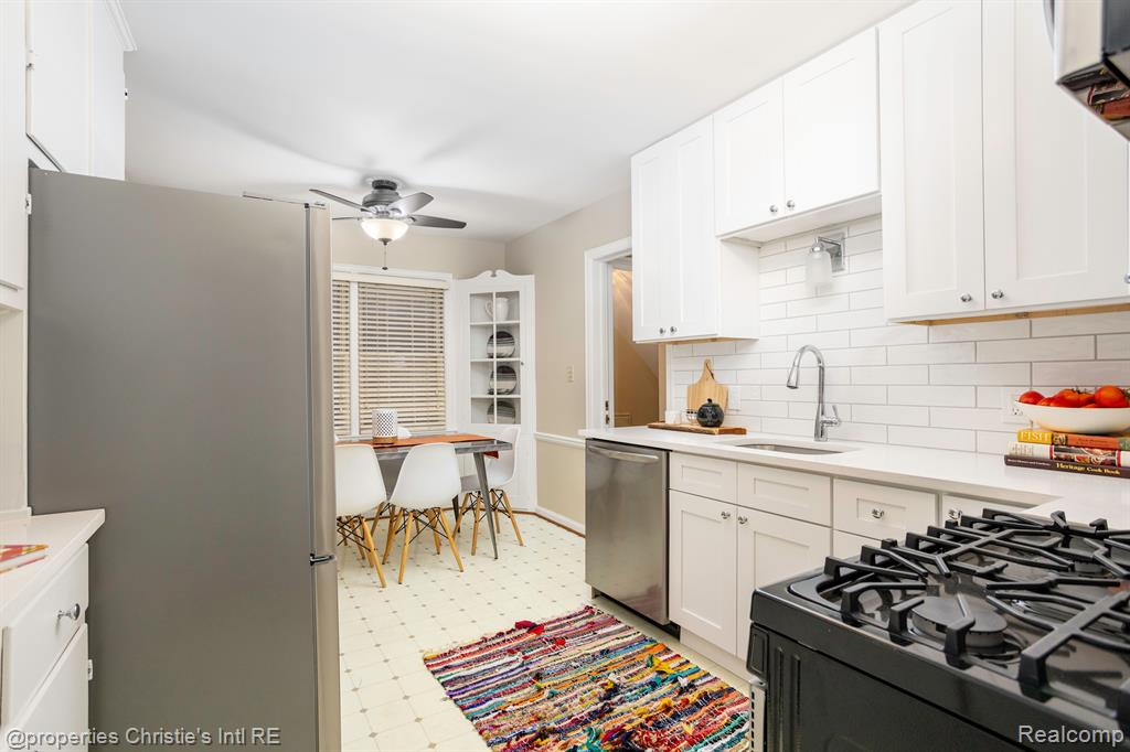 475 Neff Road, Grosse Pointe, MI 48230 — Photo 8