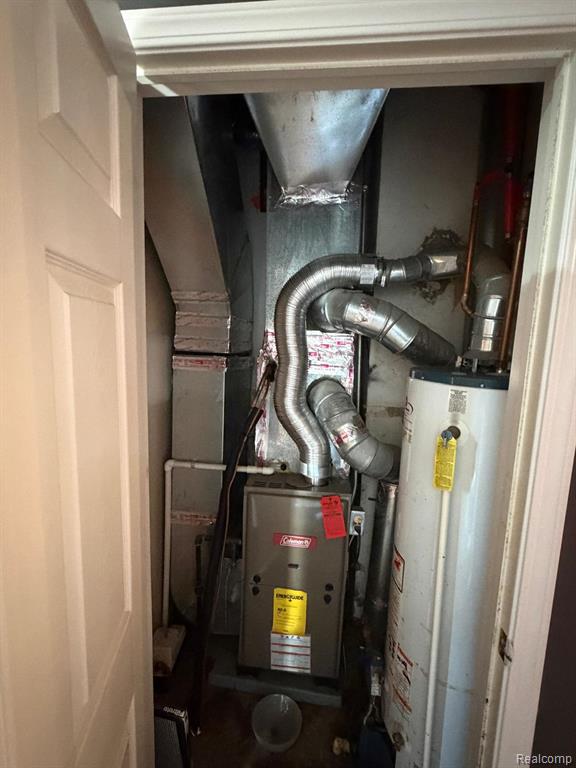 3304 Comstock Street, Hamtramck, MI 48212 — Photo 13
