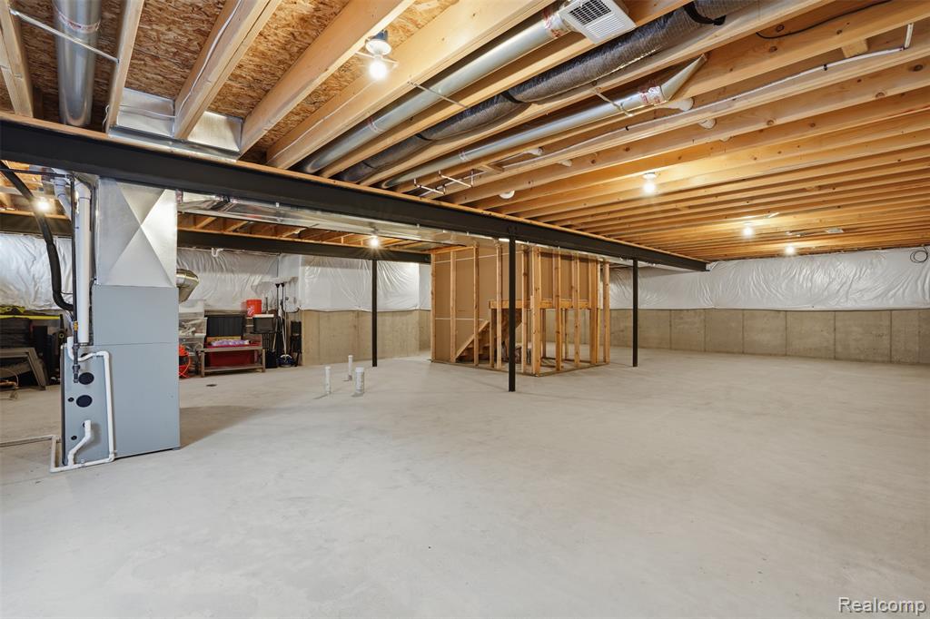 33806 Au Sable Drive, 38, New Baltimore, MI 48047 — Photo 31