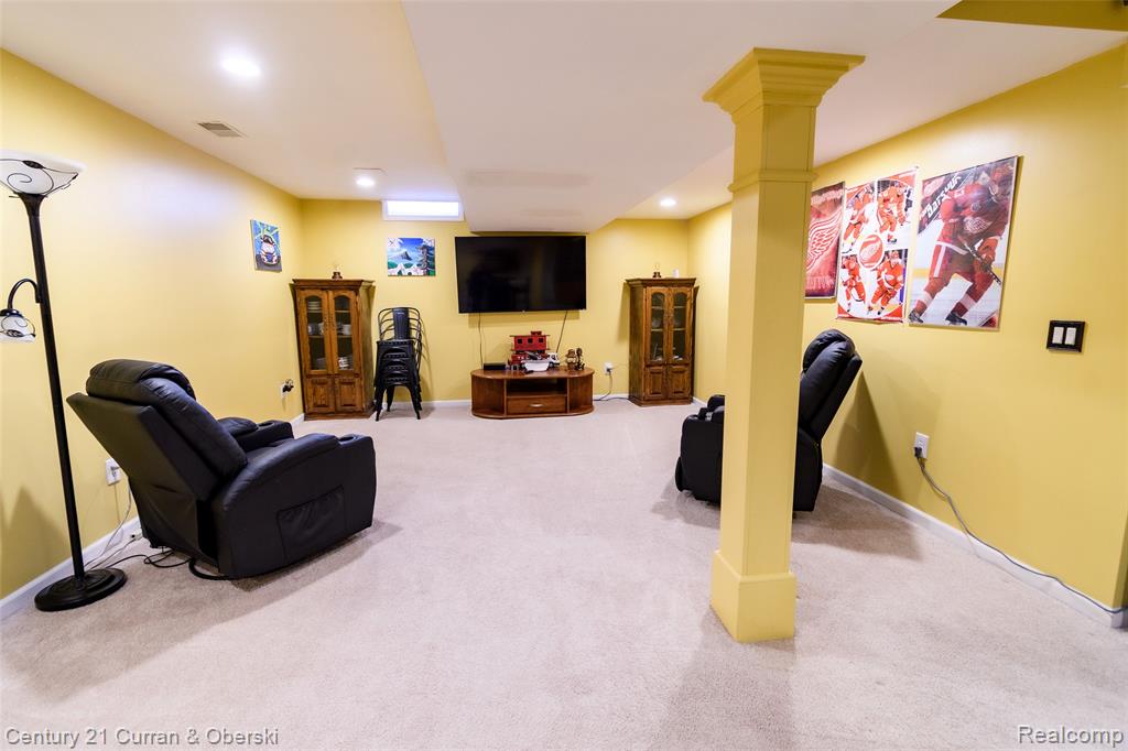 1464 Four Seasons Drive, Howell, MI 48843 — Photo 52