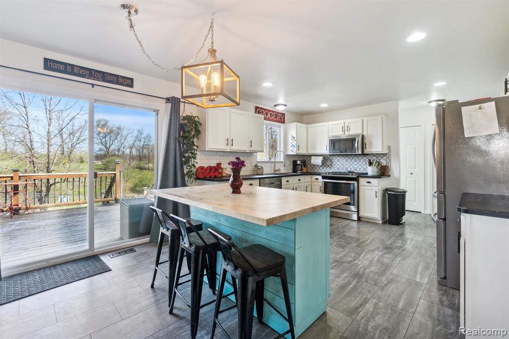 507 TANIA Trail, Linden, MI 48451 — Photo 10