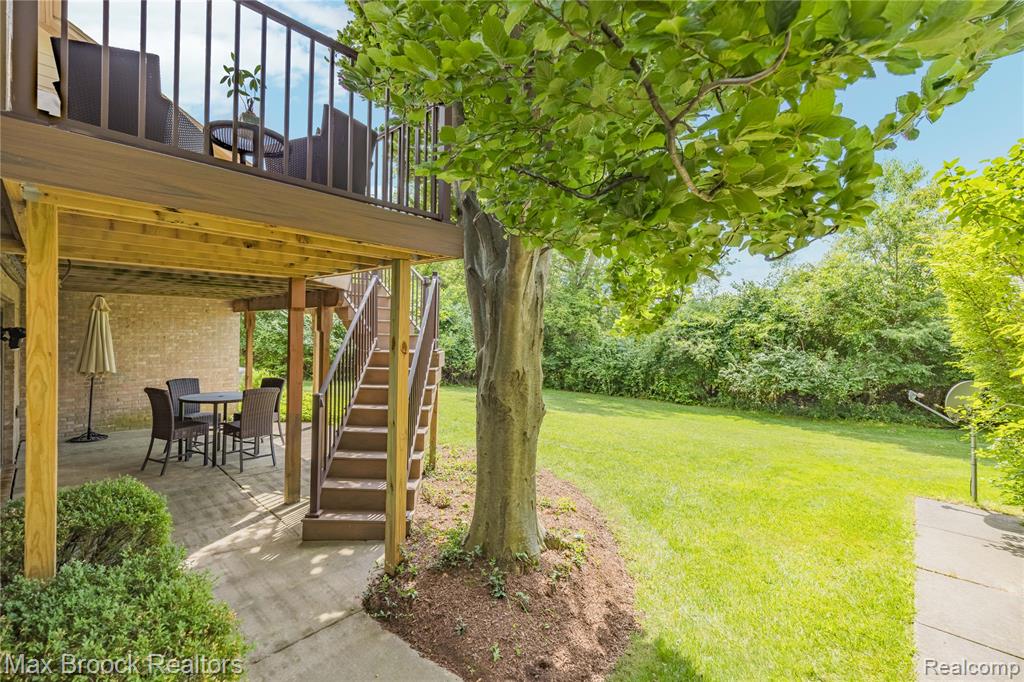 4860 Lagoons Circle, West Bloomfield, MI 48323 — Photo 66