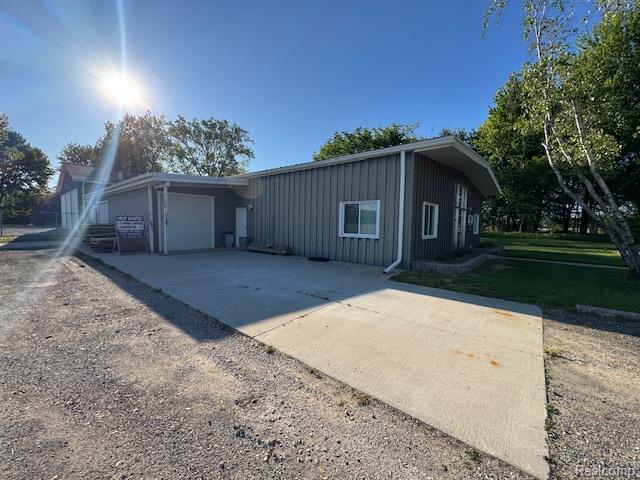 9972 Dixie Highway, Ira, MI — Photo 5
