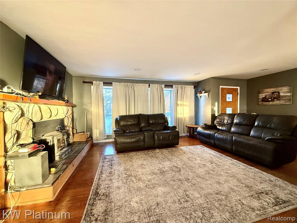 75205 Memphis Ridge Rd Road, Richmond, MI 48062 — Photo 13