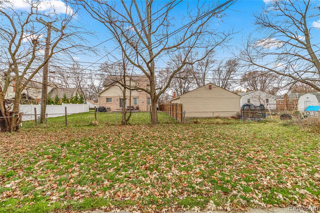 6429 N Beech Daly Road, Dearborn Heights, MI 48127 — Photo 33