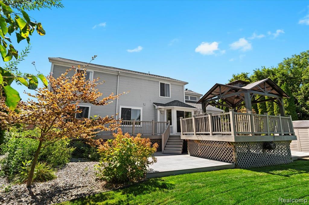 5620 Hatchery Road, Waterford, MI 48329 — Photo 39