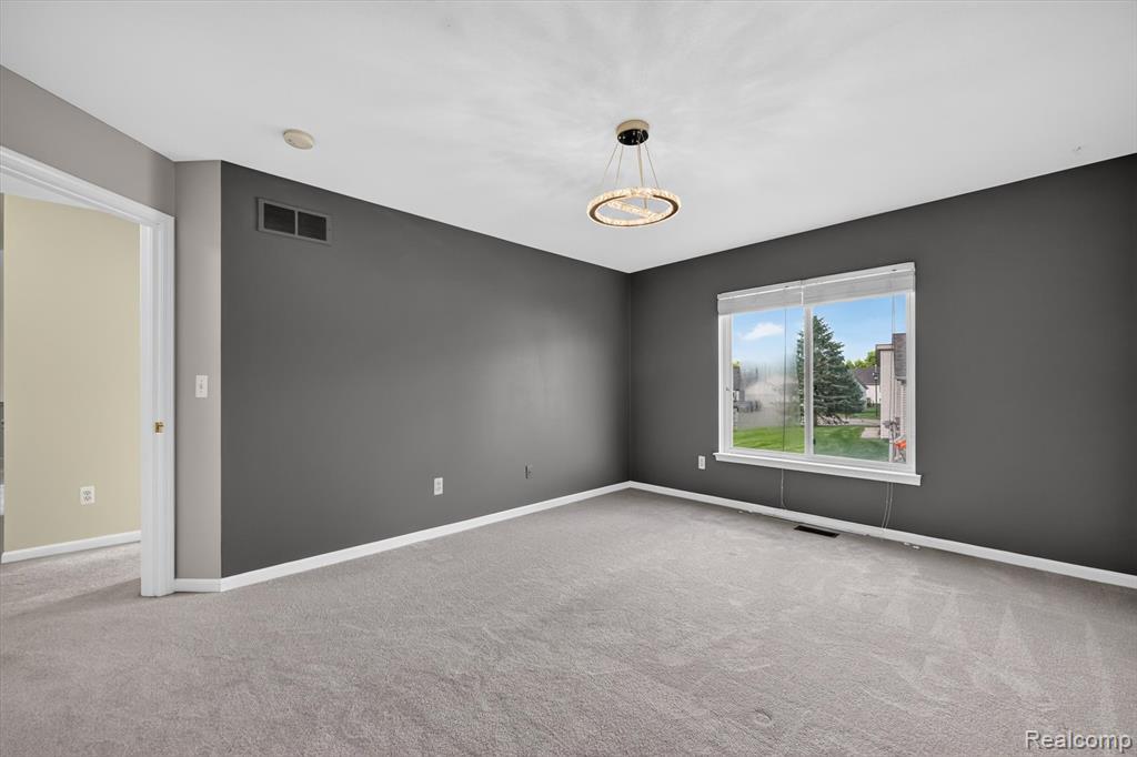2011 Murray Street, Grand Blanc, MI 48439 — Photo 24