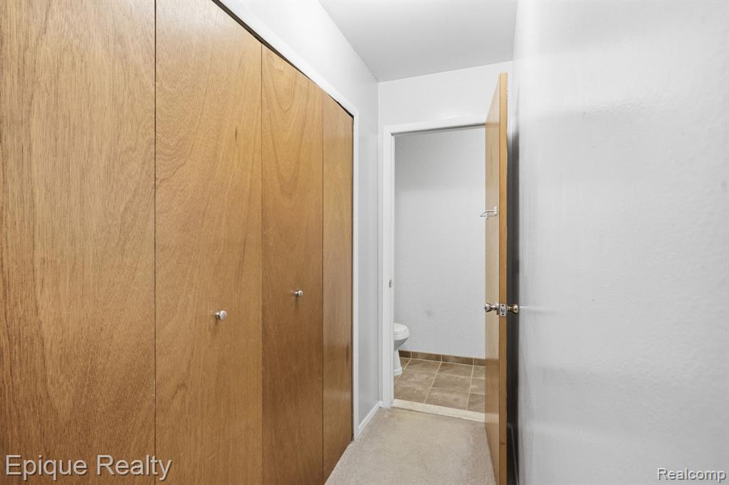 521 Carberry Hill, Brighton, MI 48116 — Photo 11