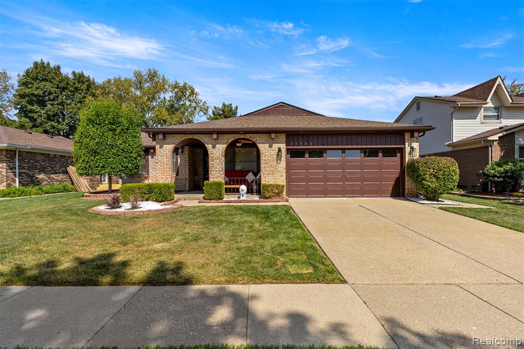 43530 Westminister Way, Canton, MI 48187 — Photo 2
