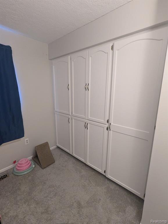 22842 RENFORD Street, Novi, MI — Photo 35