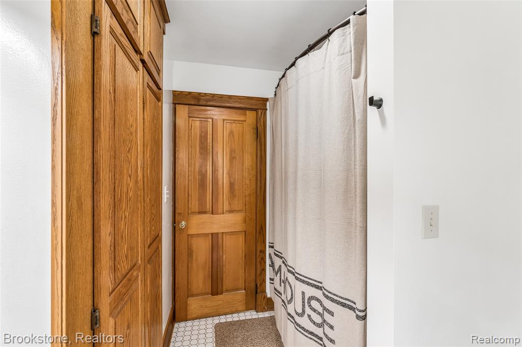 12152 Hoisington Road N, Gaines Vlg, MI 48436 — Photo 43