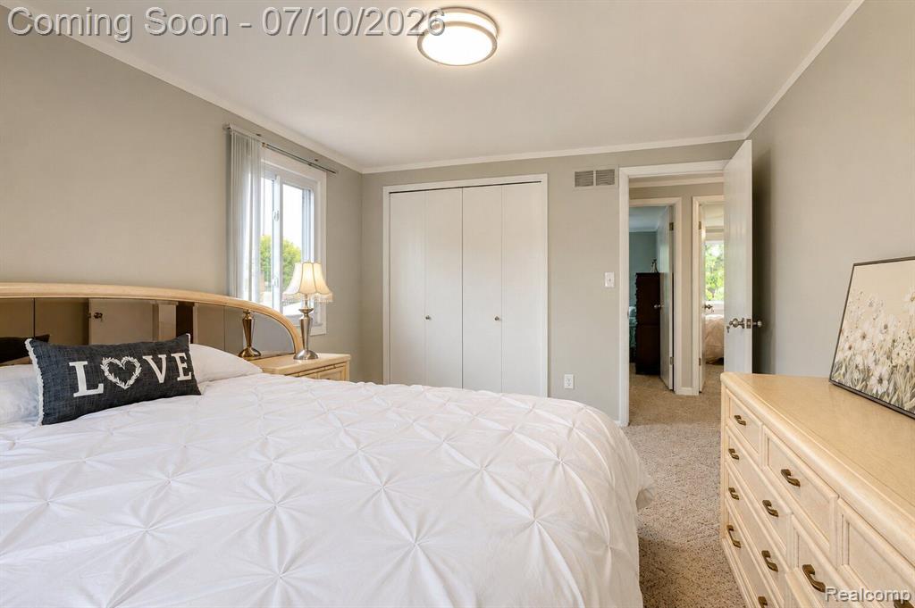 40042 Stimpson Drive, Sterling Heights, MI 48310 — Photo 16