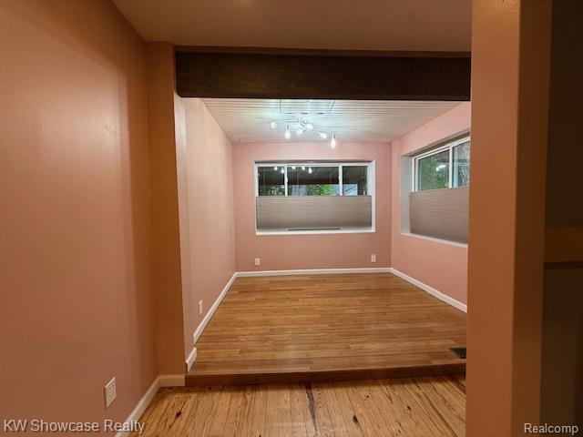 609 Elkinford Drive, White Lake, MI 48383 — Photo 13