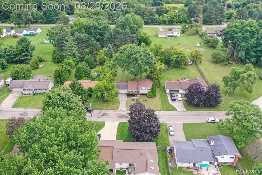 5443 Mancelona Drive, Grand Blanc, MI 48439 — Photo 31