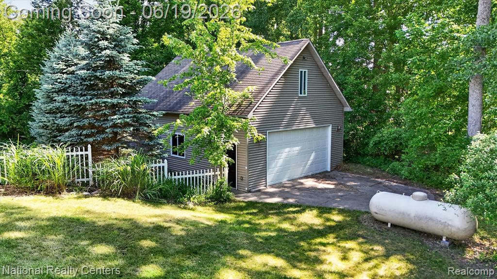 8280 W Rolston Road, Linden, MI 48451 — Photo 37