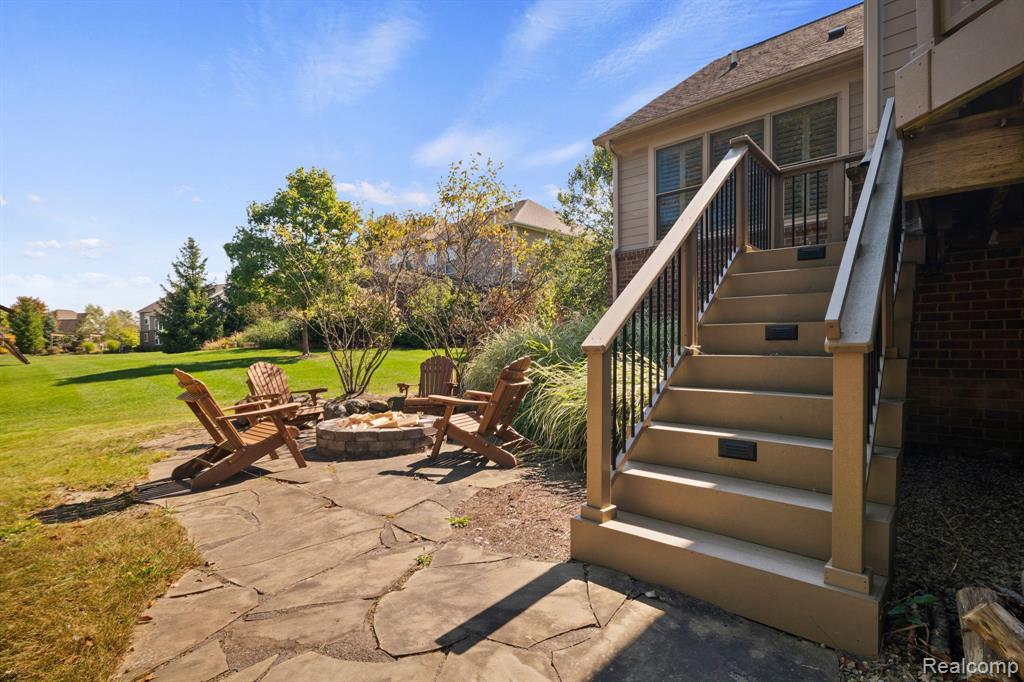 4128 BINGHAMPTON Court, Clarkston, MI 48348 — Photo 7
