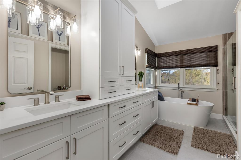 2814 Waldon Park Drive, Orion, MI — Photo 27