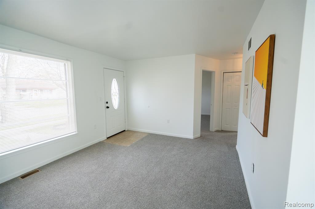 5948 DUDLEY Street, Taylor, MI 48180 — Photo 9