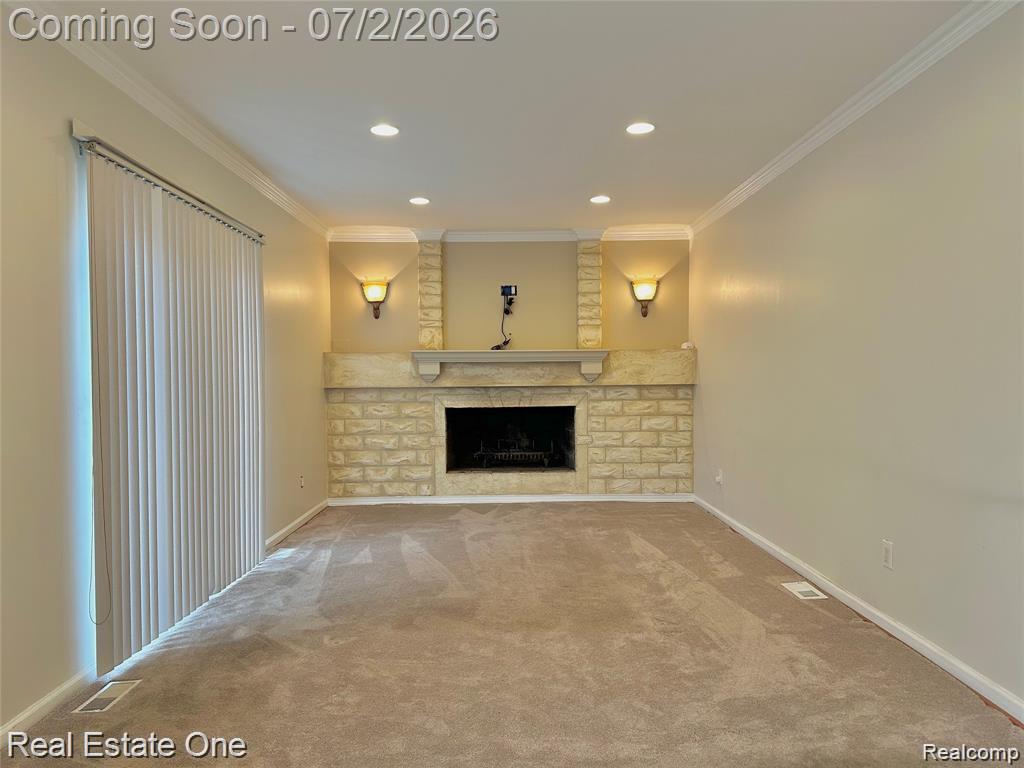 26950 ROCHELLE Street, Dearborn Heights, MI 48127 — Photo 4
