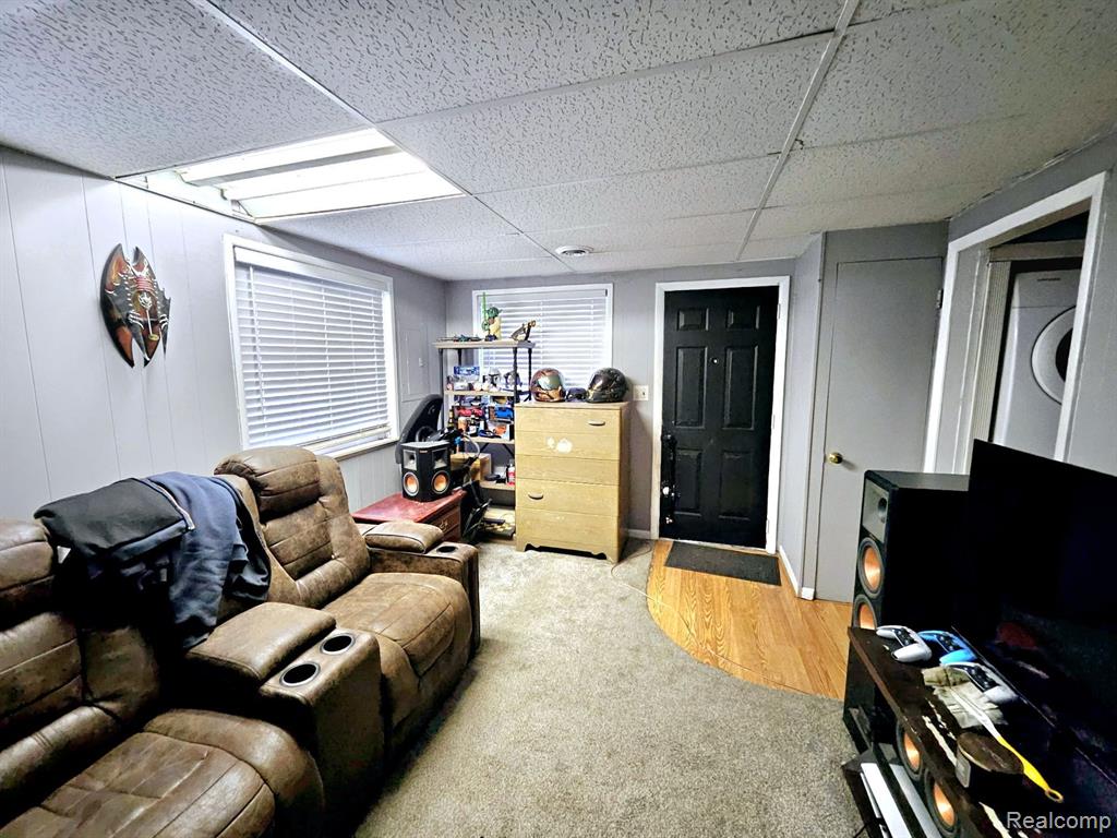 8294 ROBERT Street, Taylor, MI 48180 — Photo 17