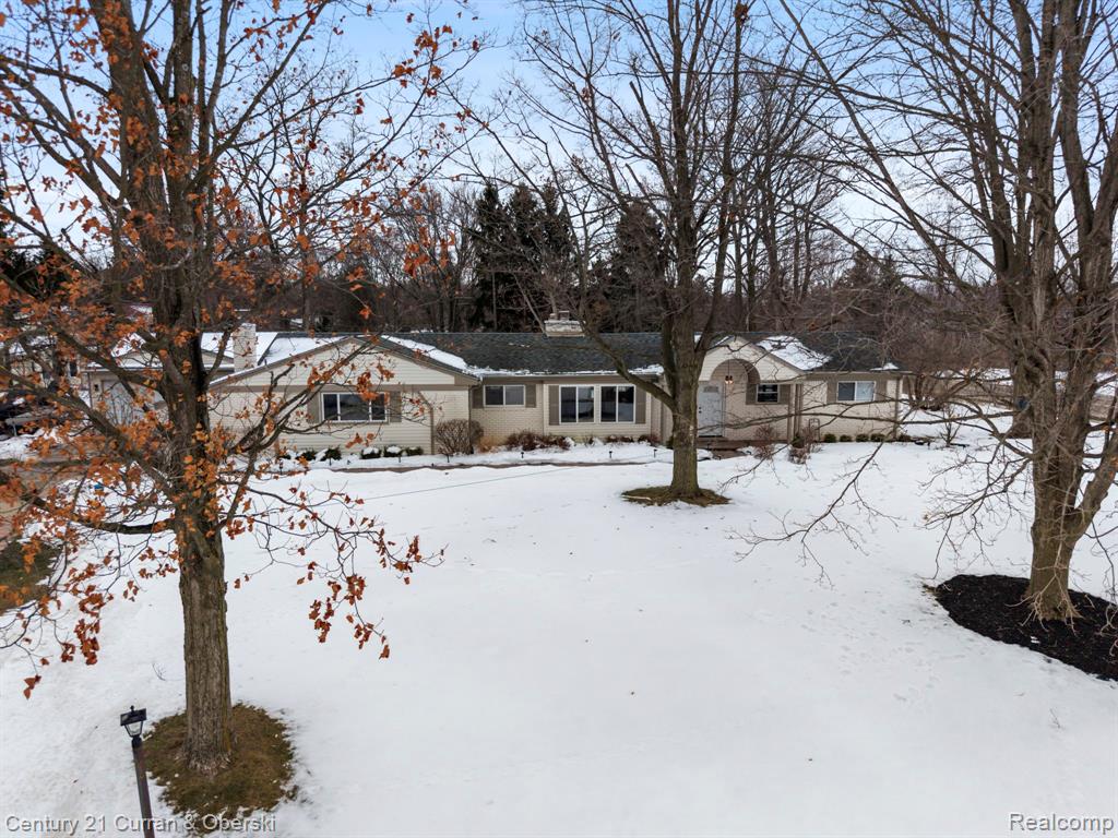 21412 Holmbury Road, Northville, MI 48167 — Photo 68