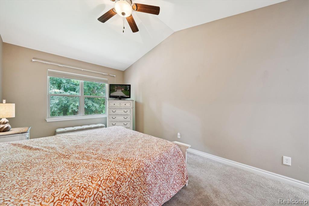 9566 KINGSWAY Circle, Clarkston, MI 48348 — Photo 27