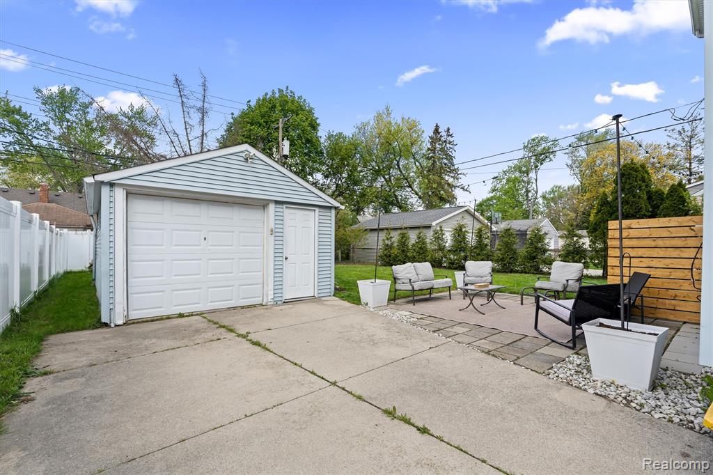 2325 Tyler Avenue, Berkley, MI 48072 — Photo 31