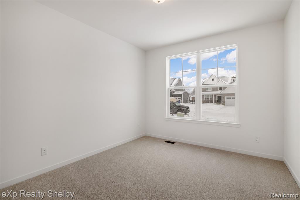 52169 Wellington Valley Drive, Macomb, MI 48042 — Photo 43