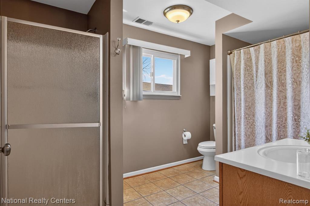 5810 Trombley Road, Newport, MI 48166 — Photo 30