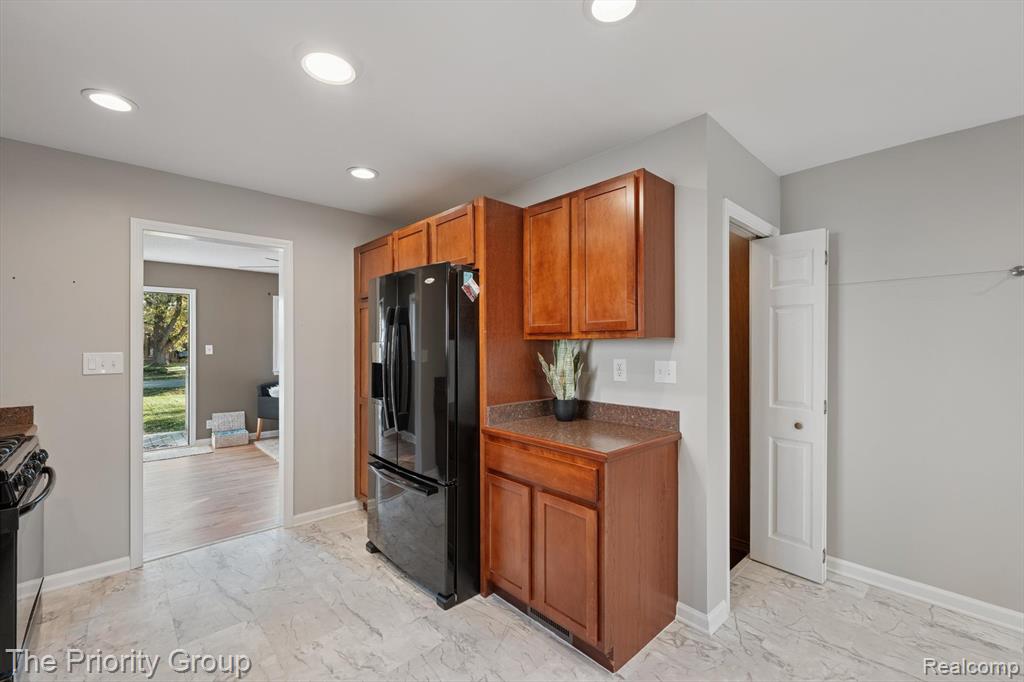 5235 Drayton Road, Clarkston, MI — Photo 16
