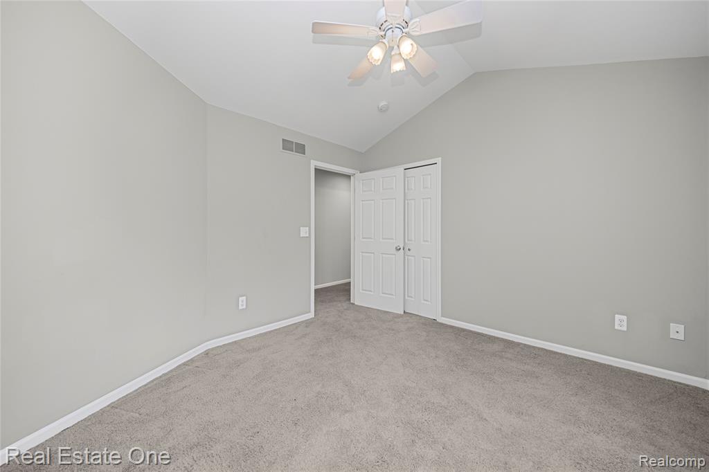 4659 Camelina Street, Commerce Twp, MI 48382 — Photo 38