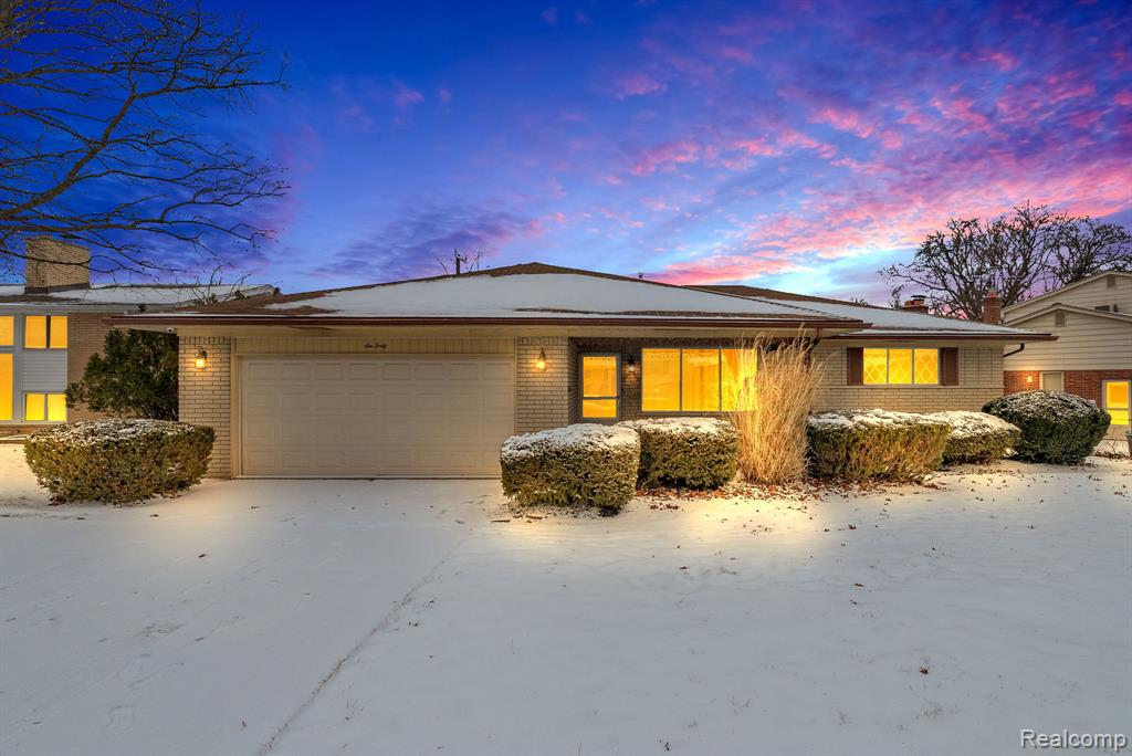 640 Cumberland Street, Mount Clemens, MI 48043 — front exterior