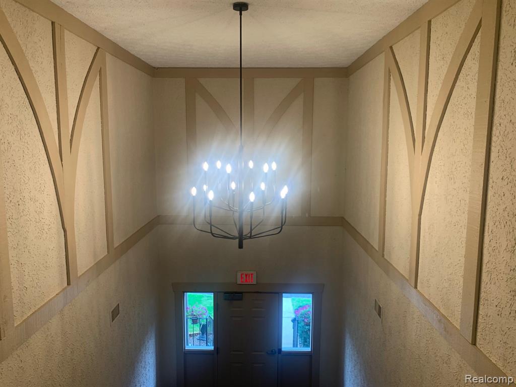 42160 E Woodward Avenue Avenue, 8, Bloomfield Hills, MI 48304 — Photo 17