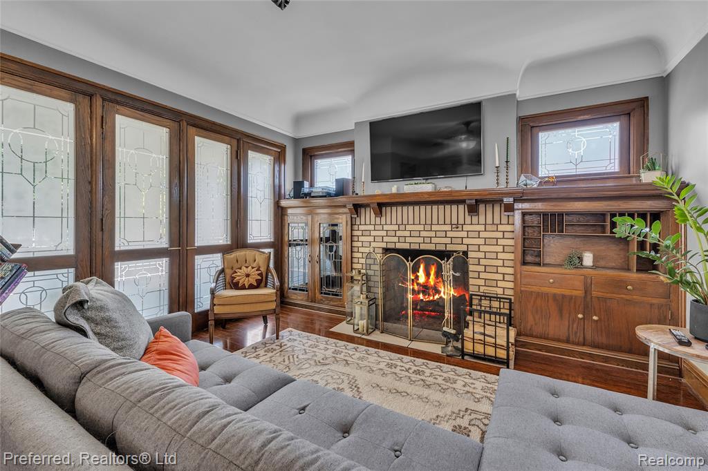 190 Crocker Boulevard, Mount Clemens, MI 48043 — Photo 12