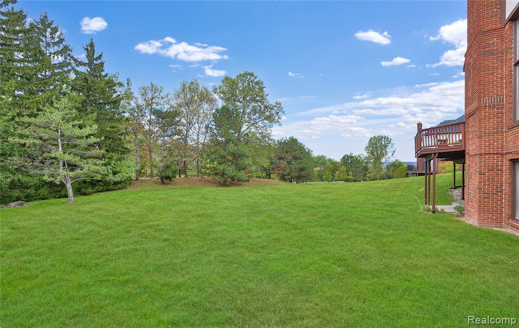 5826 Murfield Drive, Rochester, MI 48306 — Photo 64