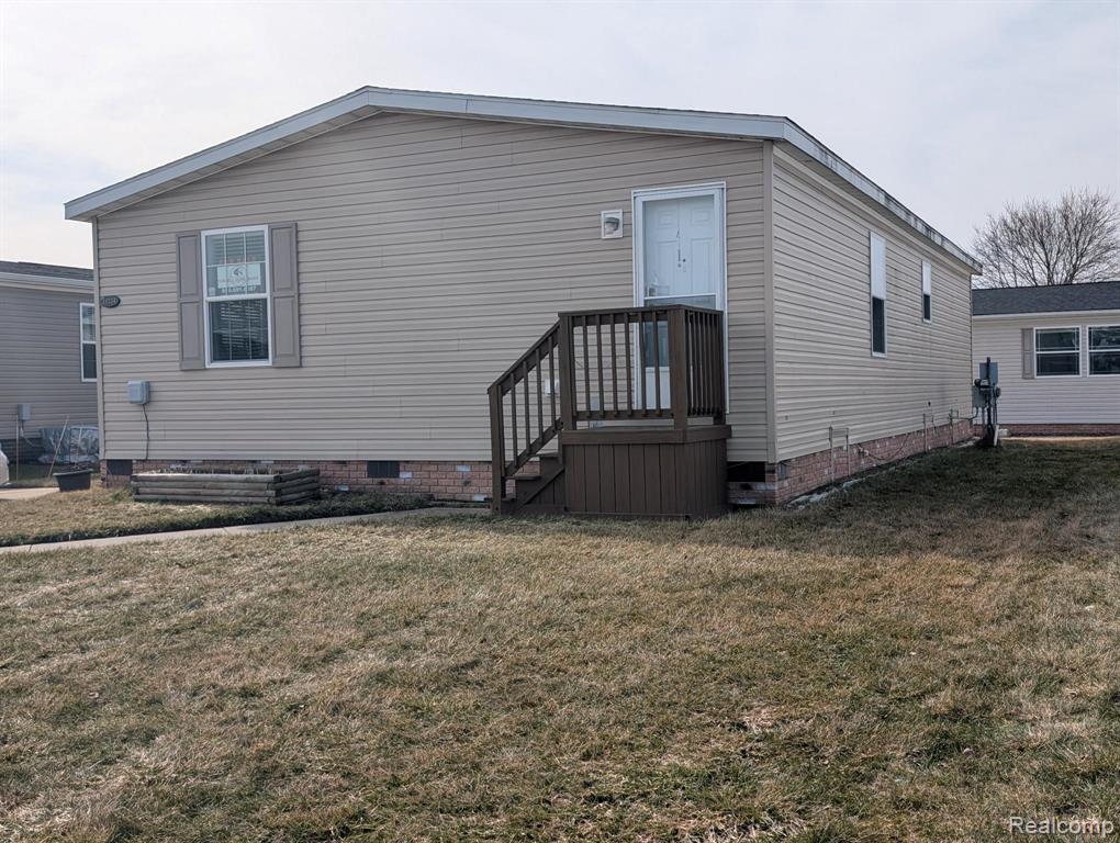 11724 Cedarbrook Drive, South Lyon, MI 48178 — front exterior